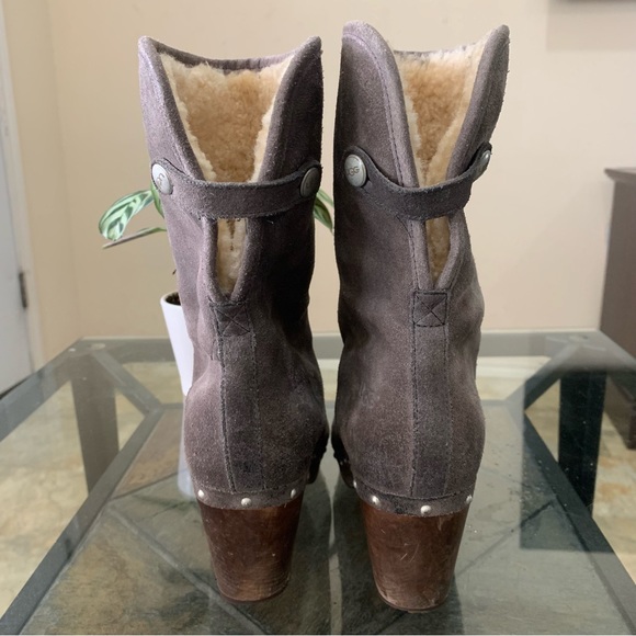 EUC UGG AUSTRALIA Lynnea Clog Boots - Picture 5 of 15